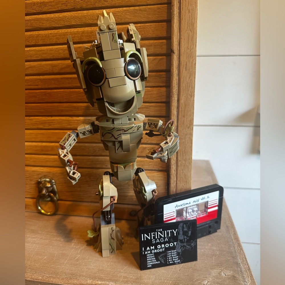 The Infinity Saga "I Am Groot" Retired Lego Set